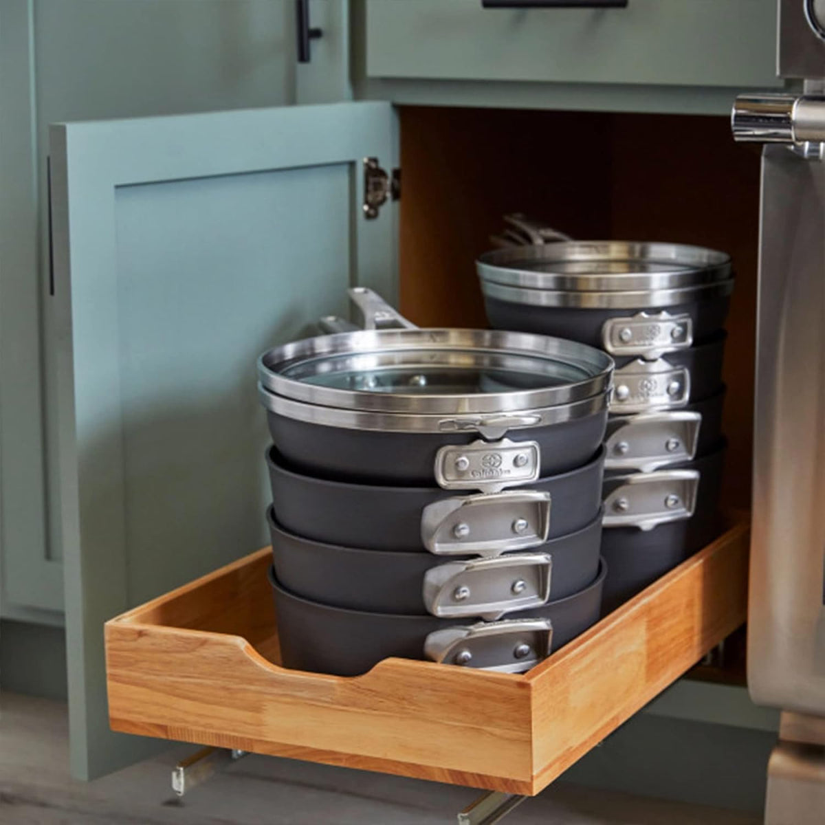1.5 Quart Hard-Anodized Nonstick Sauce Pan with Lid U50245
