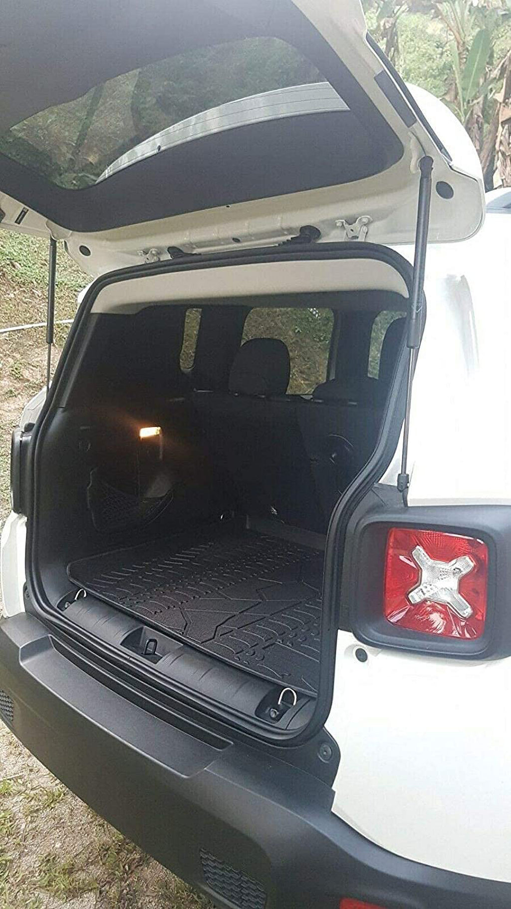 Cargo Liner Trunk Mat for Jeep Renegade 2015-2023 Weather-Resistant Rubber with Raised Lip Z970583