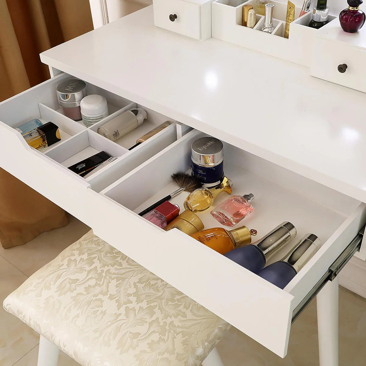 White Round Makeup Vanity Table with Lighted Mirror and Cushioned Stool H183605
