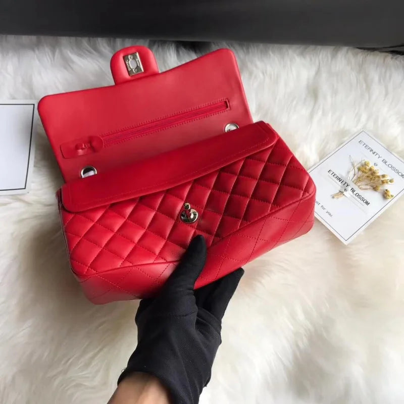 Red Medium Size Lambskin Leather Flap Bag G64003