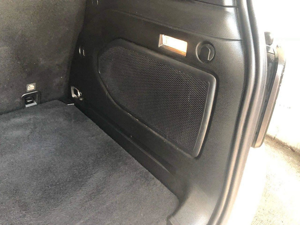 Cargo Liner Trunk Mat for Jeep Renegade 2015-2023 Weather-Resistant Rubber with Raised Lip Z970583