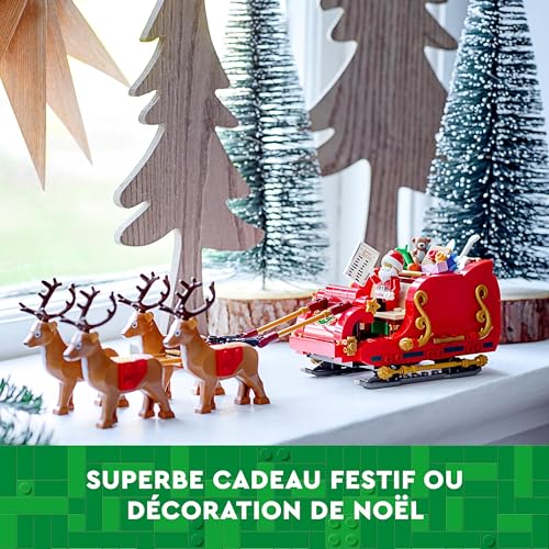 LEGO Santa's Sleigh Building Toy Set with Santa Claus Figurine & Reindeer S817
