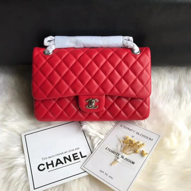 Red Medium Size Lambskin Leather Flap Bag G64003
