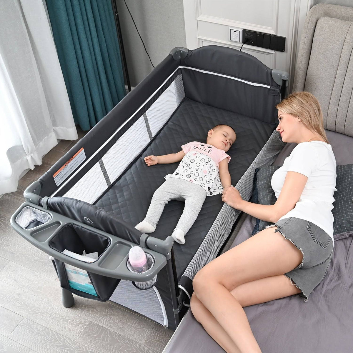 Baby Crib with Mattress Bedside Sleeper B697500