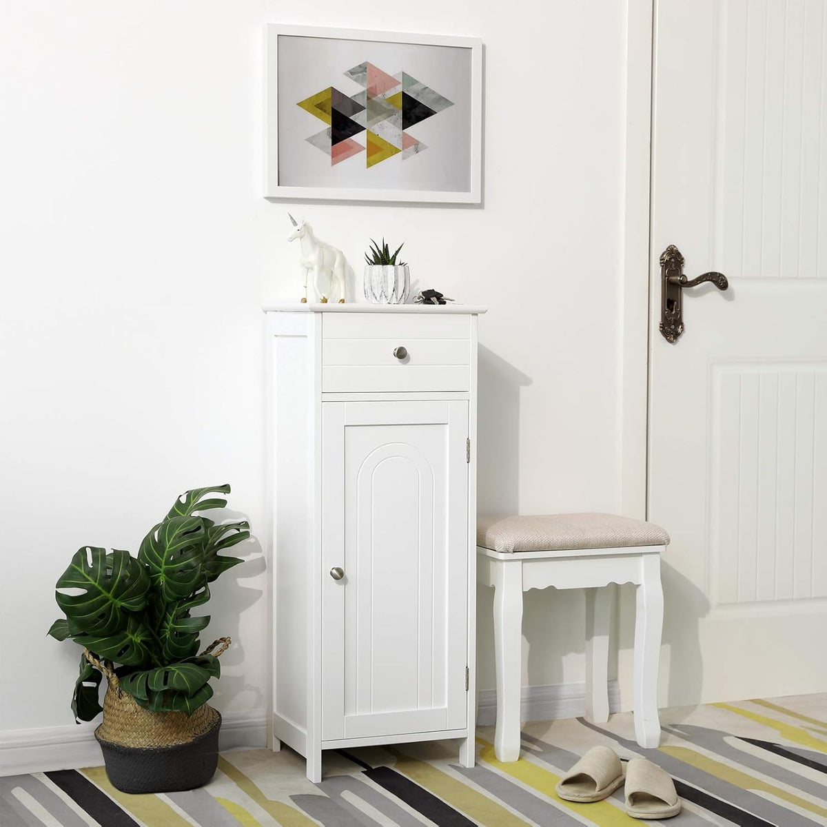 White Wooden Bathroom Floor Cabinet with Drawer and Adjustable Shelf Z4259