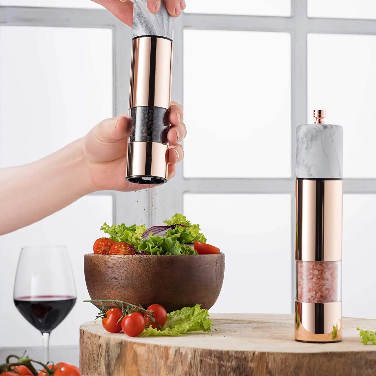 Salt and Pepper Grinder Set with Ceramic Mechanism D801