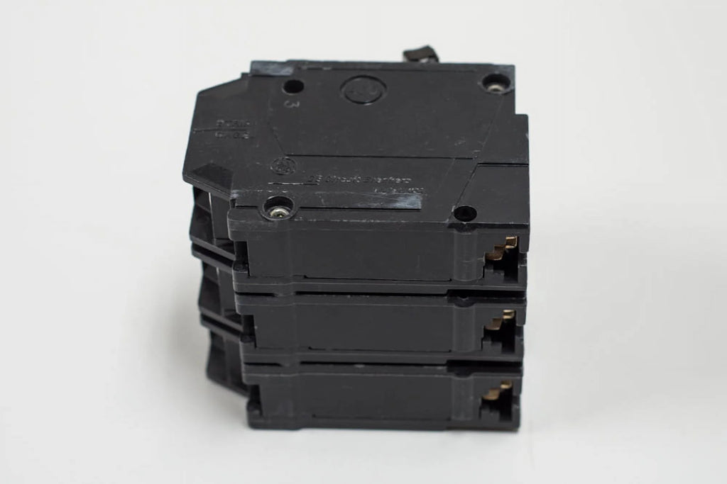 35A Plug In Circuit Breaker E622