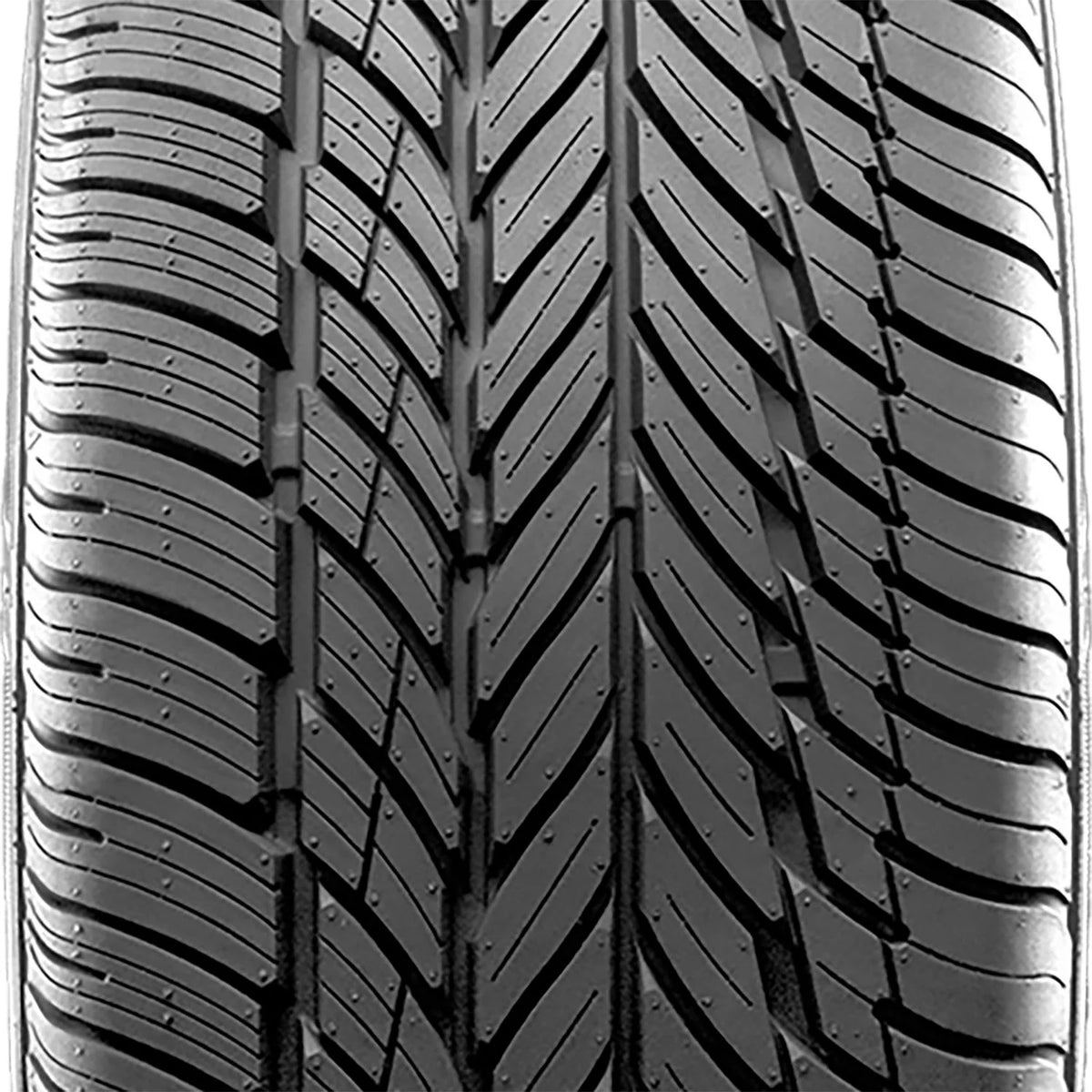 215/50R17 95V XL Passenger Tire D999210