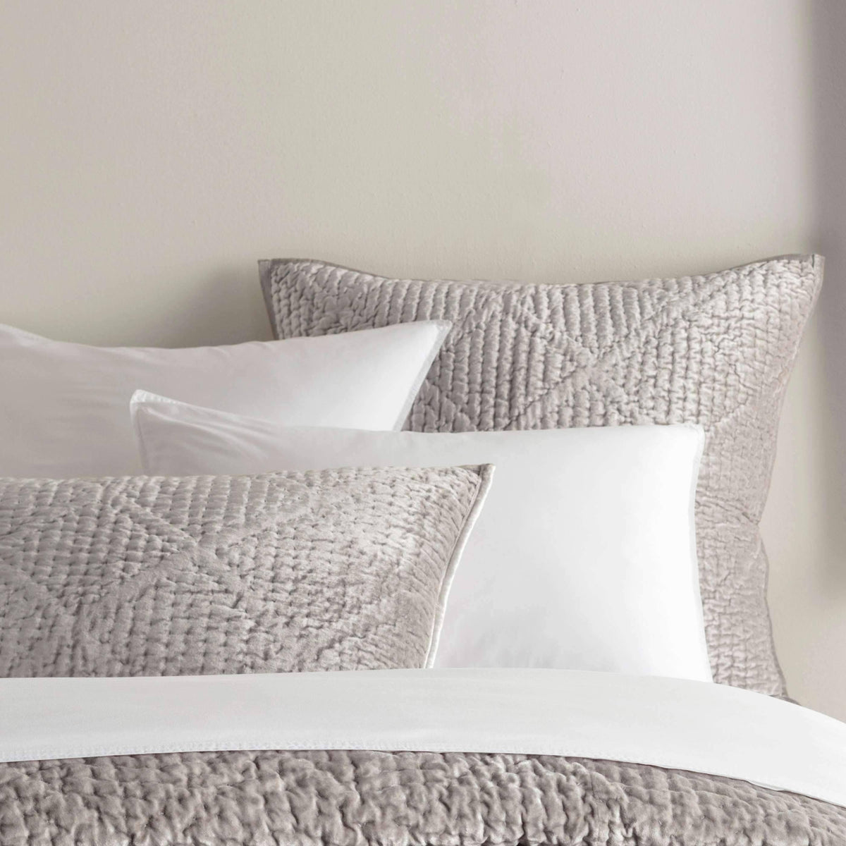 Euro Quilted Velvet Sham A7215
